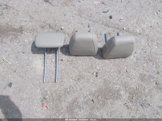1FMCU9J96EUA93122 Ford Escape Titanium