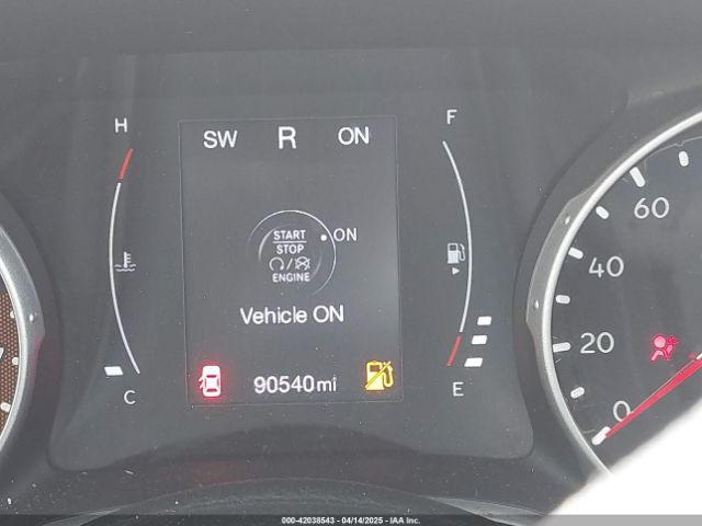 3C4NJDBB4JT117626 Jeep Compass Latitude 4x4