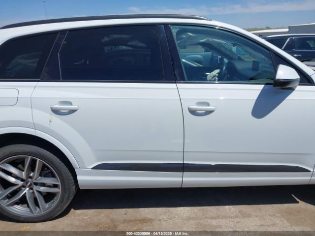 WA1VAAF74JD036128 Audi Q7 3.0t Premium
