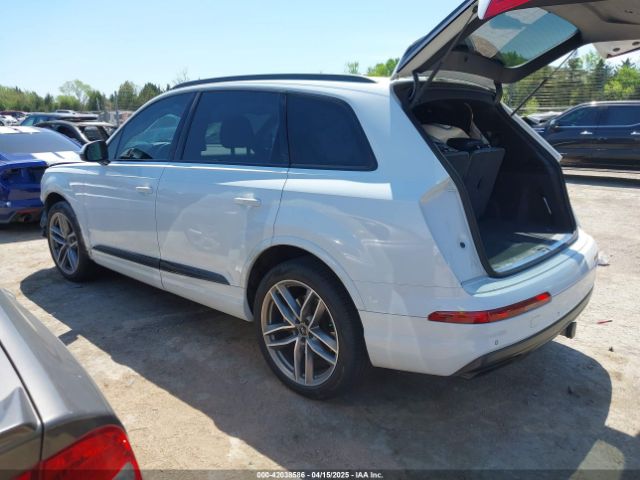 WA1VAAF74JD036128 Audi Q7 3.0t Premium