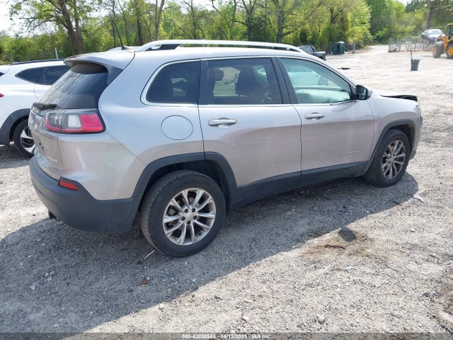 1C4PJLCB1KD373537 Jeep Cherokee