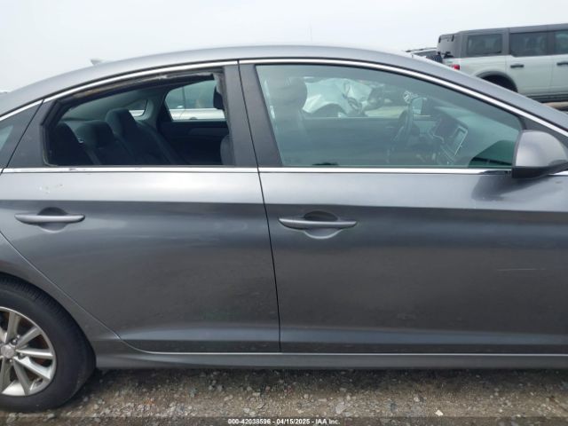 5NPE24AFXKH740882 Hyundai SONATA SE