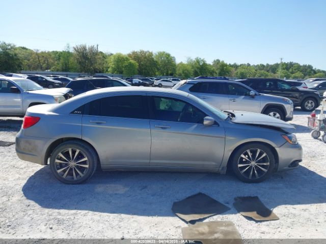 1C3CCBBG7EN159431 Chrysler 200 Touring