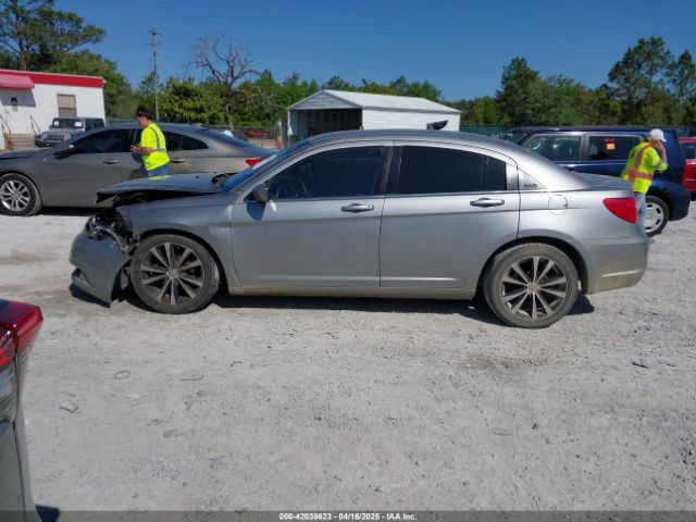 1C3CCBBG7EN159431 Chrysler 200 Touring