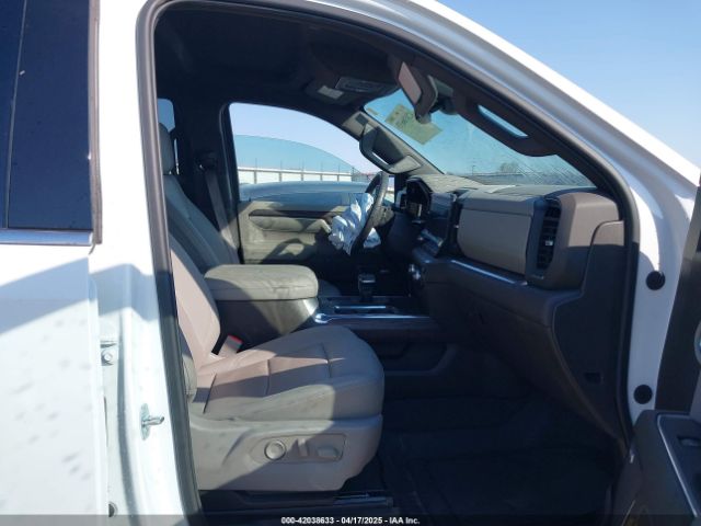 3GTUUDED7PG111174 GMC Sierra 1500 4wd  Short Box Slt