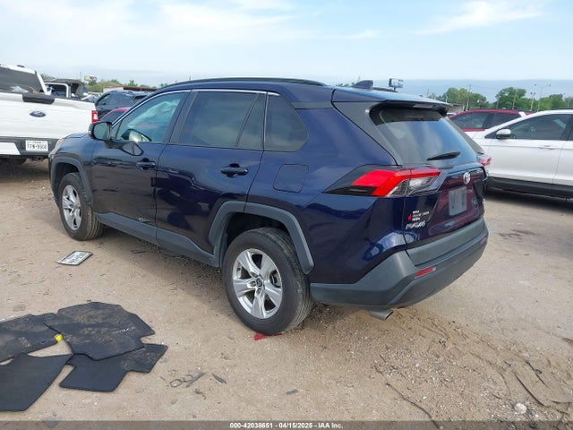 Toyota Rav4 Xle 2021 2T3W1RFV1MW151025 Image 3