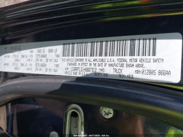 2017 RAM 1500 1C6RR7LG1HS667312 Photo 8