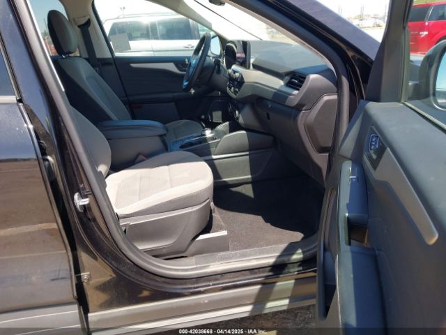 1FMCU0G62NUB97616 Ford ESCAPE SE