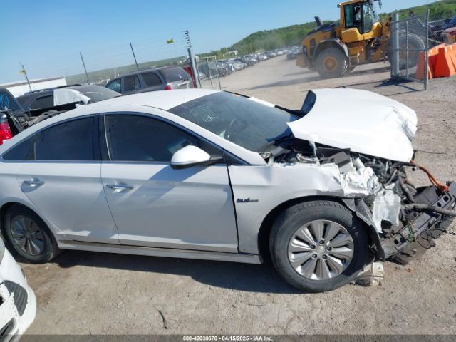 KMHE24L12GA015157 Hyundai Sonata Hybrid Se