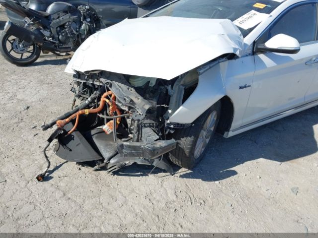KMHE24L12GA015157 Hyundai Sonata Hybrid Se