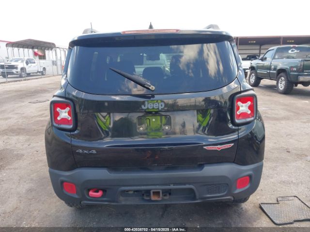 ZACCJBCT8GPD22384 Jeep Renegade Trailhawk
