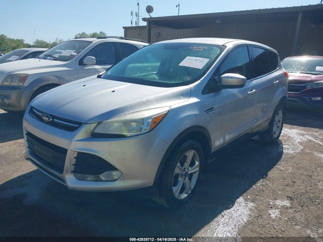 1FMCU9GX6EUB22401 Ford ESCAPE SE