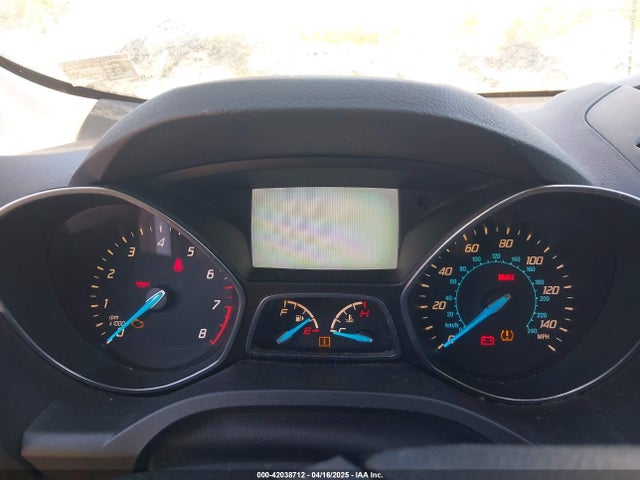 1FMCU9GX6EUB22401 Ford ESCAPE SE