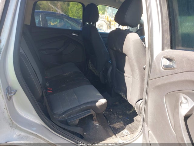 1FMCU9GX6EUB22401 Ford ESCAPE SE