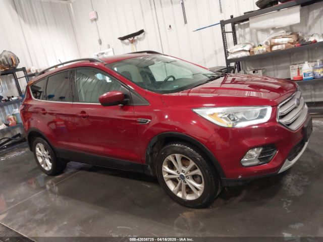 1FMCU0HD9JUA61961 Ford ESCAPE SEL