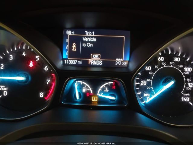 1FMCU0HD9JUA61961 Ford ESCAPE SEL