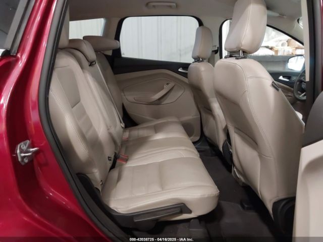 1FMCU0HD9JUA61961 Ford ESCAPE SEL