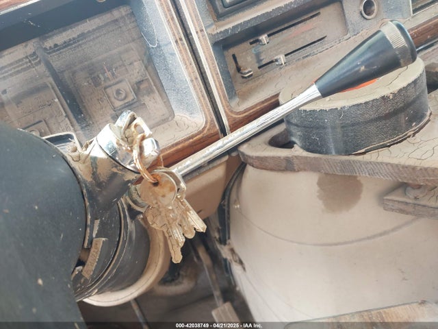 1989 FORD ECONOLINE 1FDKE30G2KHA59852 Photo 10