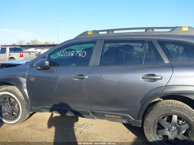 4S4BTGUD4R3264125 Subaru Outback Wilderness