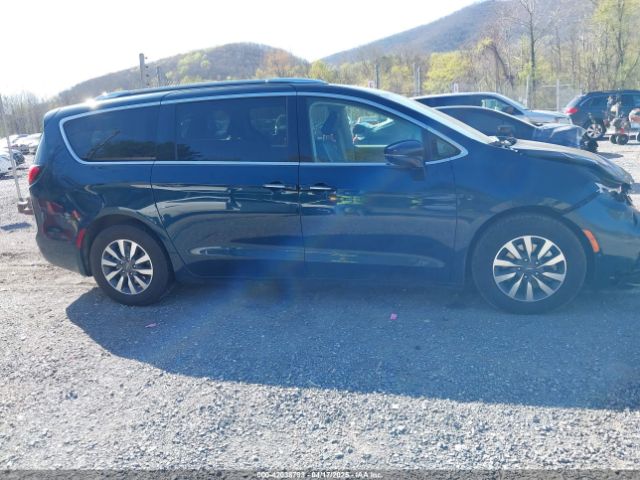 2C4RC1L79MR596475 Chrysler Pacifica Hybrid Touring L
