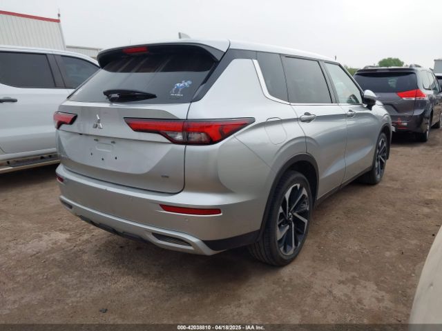 2022 MITSUBISHI OUTLANDER JA4J4UA87NZ021753 Photo 3