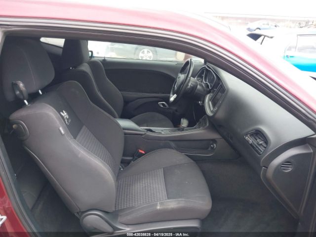 2C3CDZFJ8HH633847 Dodge Challenger R/t Scat Pack