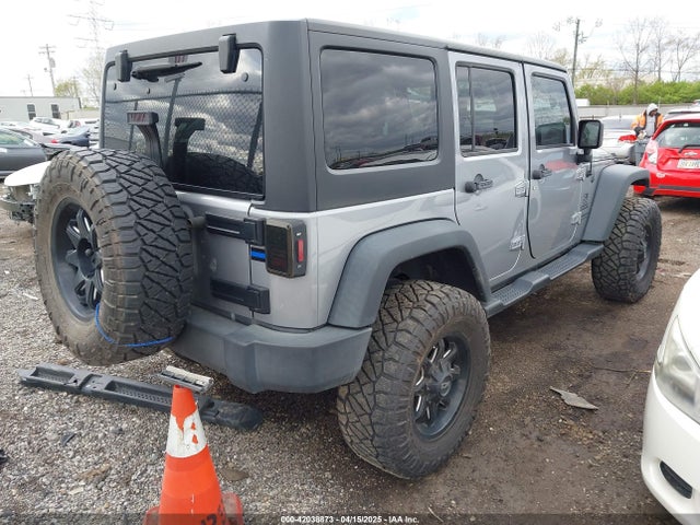 1C4BJWDG7GL292318 Jeep Wrangler Unlimited Sport