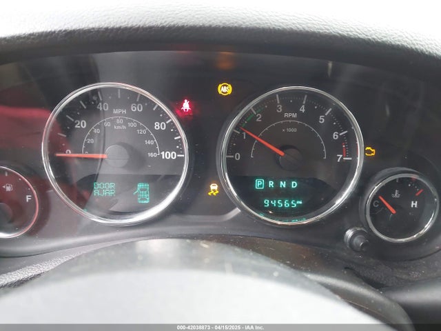 1C4BJWDG7GL292318 Jeep Wrangler Unlimited Sport