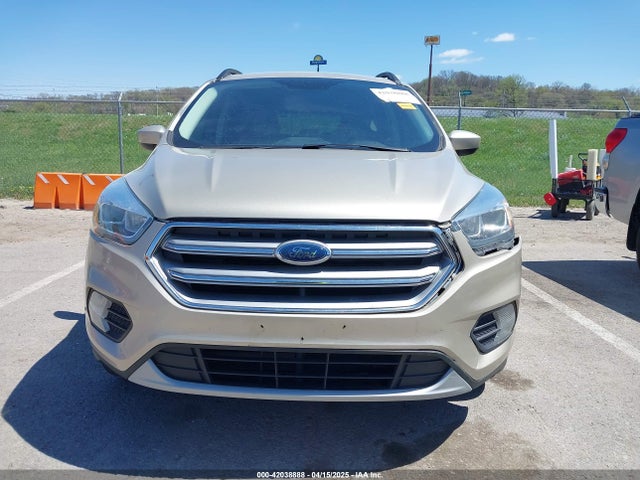 1FMCU0GD9HUC36995 Ford ESCAPE SE