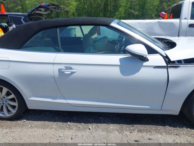 WAUYNGF5XJN010374 Audi A5 2.0t Premium