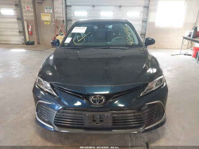 4T1C11AK3MU481310 Toyota CAMRY LE