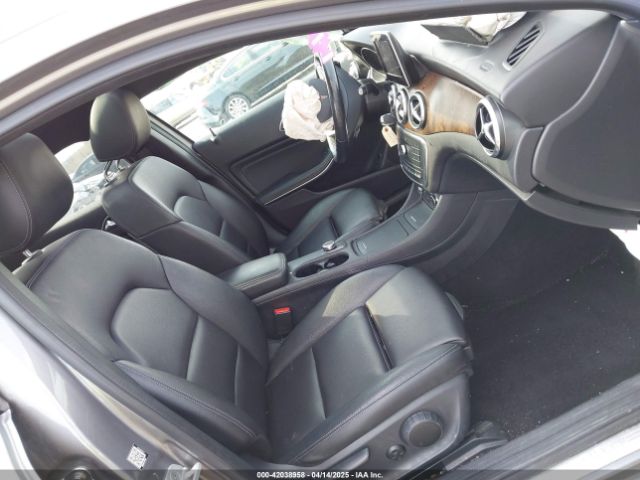 WDCTG4GB9GJ190161 Mercedes-Benz Gla 250 4matic
