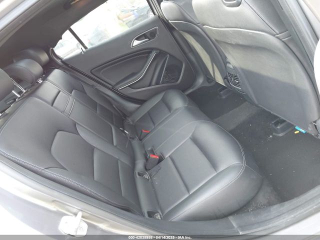 WDCTG4GB9GJ190161 Mercedes-Benz Gla 250 4matic