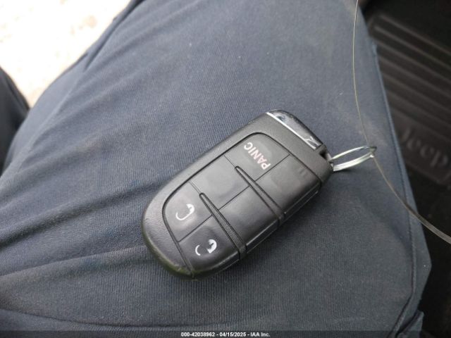 ZACCJABBXJPH47373 Jeep Renegade Latitude Fwd