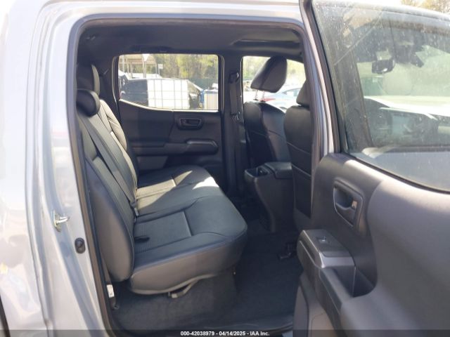 3TMCZ5AN6JM170128 Toyota Tacoma Trd Sport