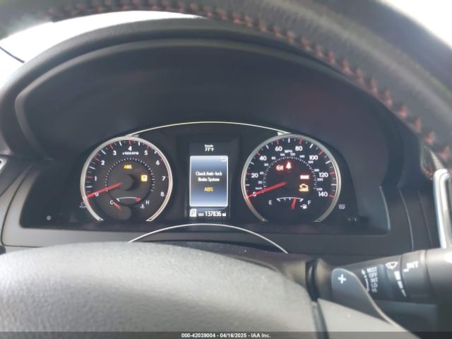 4T1BF1FK1HU331403 Toyota CAMRY SE