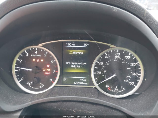 3N1AB7AP0HL647485 Nissan SENTRA SV