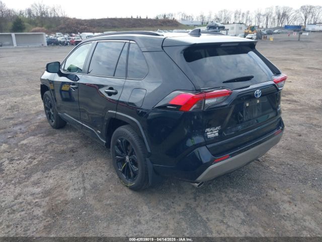 2024 TOYOTA RAV4 HYBRID JTM16RFV0RD118873 Photo 2