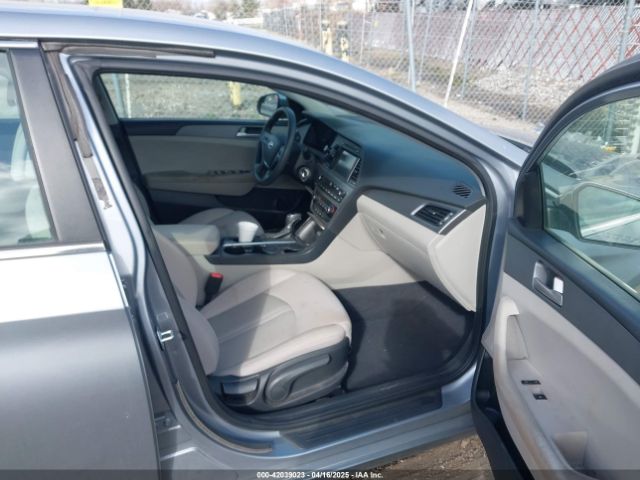 5NPE24AF5HH572898 Hyundai SONATA SE