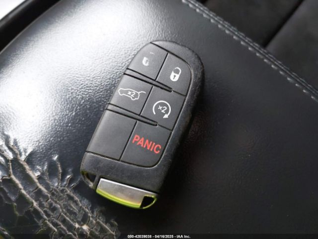 2019 JEEP GRAND CHEROKEE 1C4RJFAG0KC565739 Photo 10