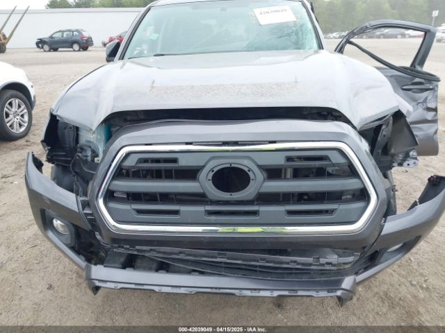 5TFAX5GN1HX081821 Toyota Tacoma Sr5