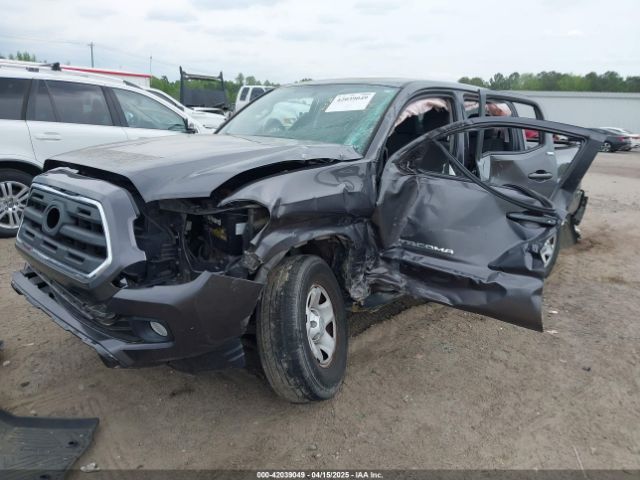 5TFAX5GN1HX081821 Toyota Tacoma Sr5