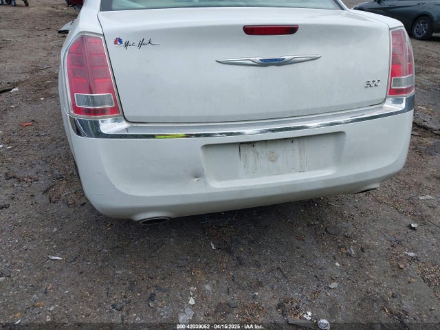 2C3CCAAG0EH157055 Chrysler 300