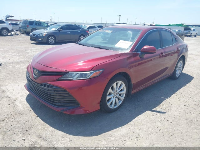 4T1B11HK1JU598364 Toyota CAMRY LE