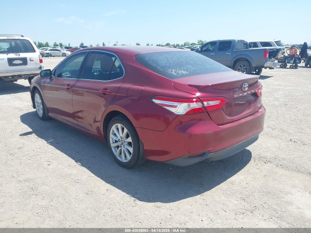 4T1B11HK1JU598364 Toyota CAMRY LE