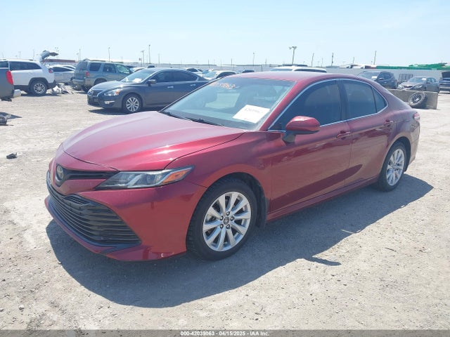 4T1B11HK1JU598364 Toyota CAMRY LE