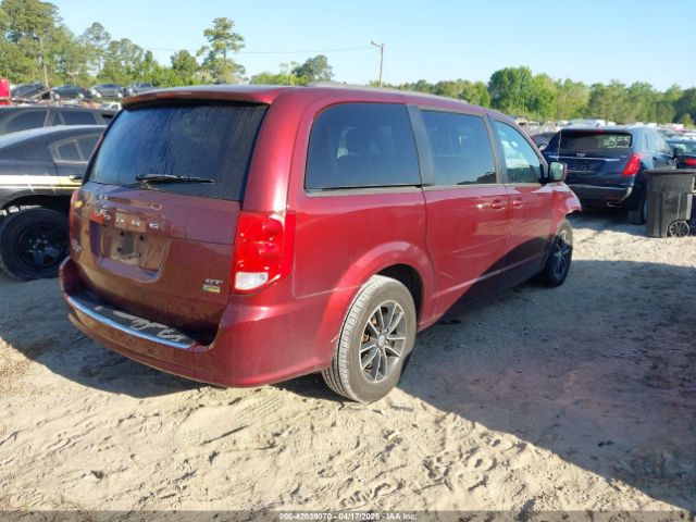 2C4RDGEG1JR282327 Dodge Grand Caravan Gt