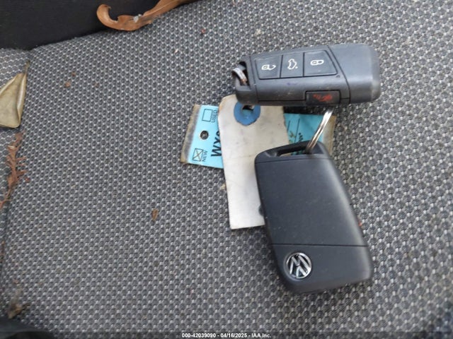 3VVCX7B26NM008304 Volkswagen tsi