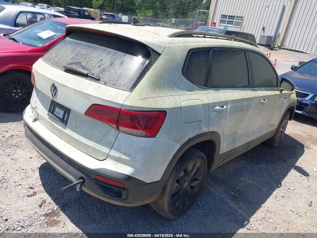 3VVCX7B26NM008304 Volkswagen tsi