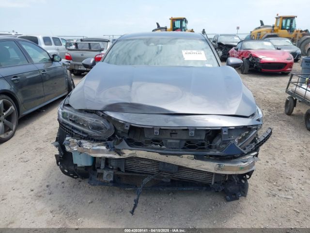 1HGCV1F33JA179413 Honda Accord Sport